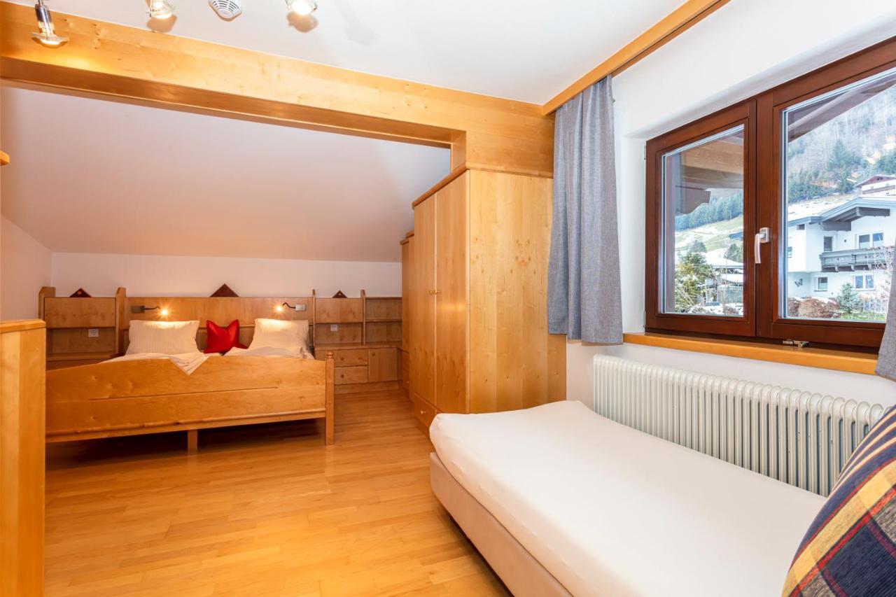 Hoelzl Bed & Breakfast Neukirchen am Großvenediger Exterior foto
